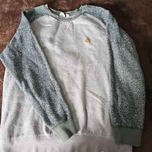 Tentree Men's Gray and Green Sweater
